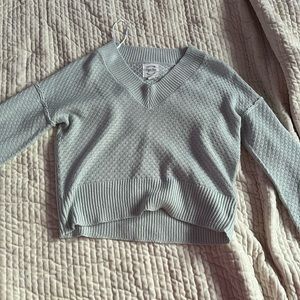 Hippie rose, light blue sweater, good condition size small